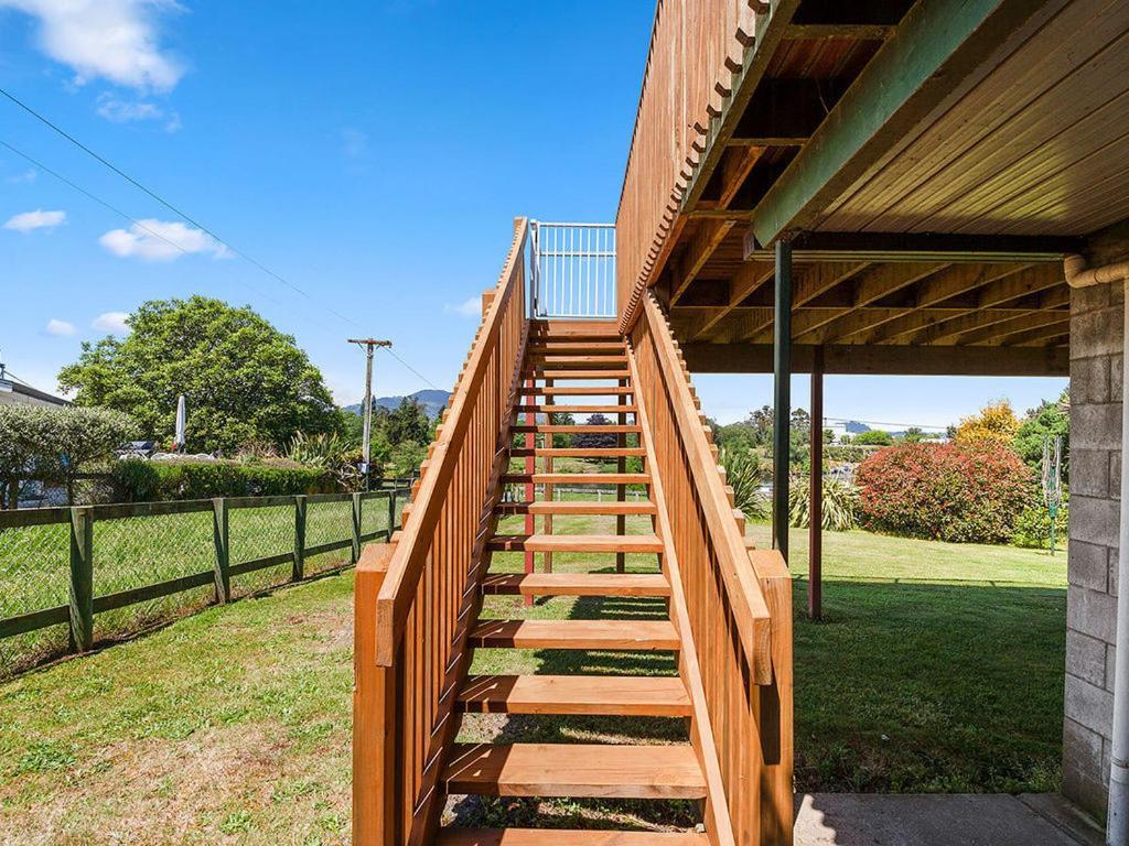 Central Riverside Retreat - Taupo Holiday Home 外观 照片