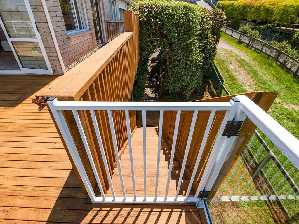 Central Riverside Retreat - Taupo Holiday Home 外观 照片
